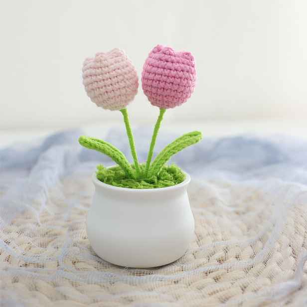 TEMU Ručně háčkované tulipánové květináče, realistický design umělých květin, perfektní dárek pro přítelkyni, příbuzné, přátele, živá dekorace do