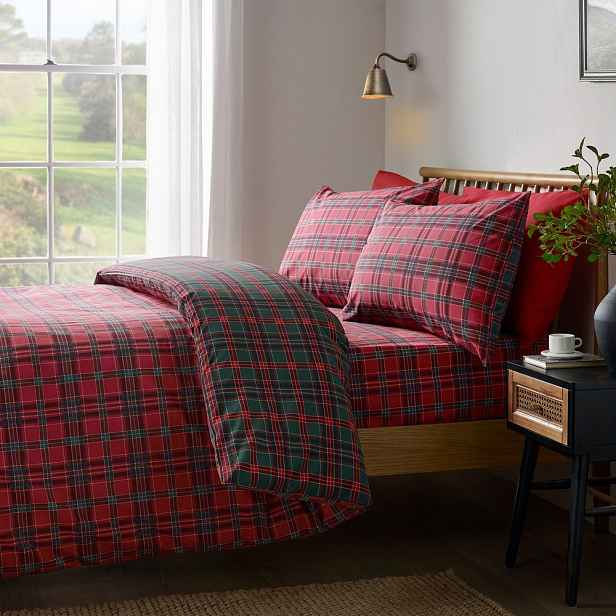 Červené/tmavě zelené povlečení na jednolůžko 135x200 cm Tartan Check – Catherine Lansfield