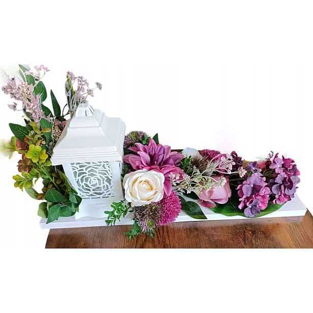 Dekorace na hrob Deska Dřevo 60 cm Kompozice na hřbitov se Zniczem (Led)