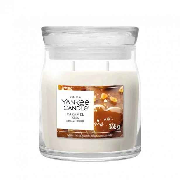 Střední svíčka Signature Caramel Kiss Yankee Candle