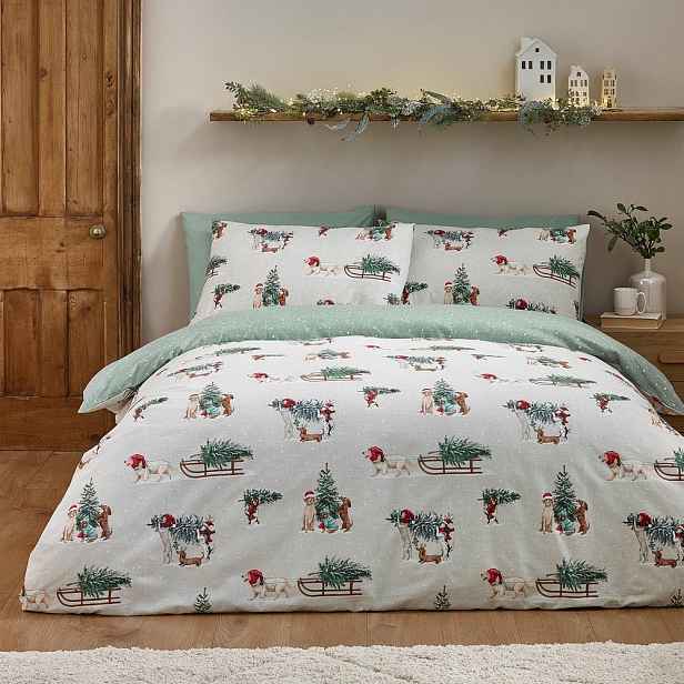 Zelené/v přírodní barvě flanelové povlečení na dvoulůžko 230x220 cm Brushed Christmas Dogs – Catherine Lansfield