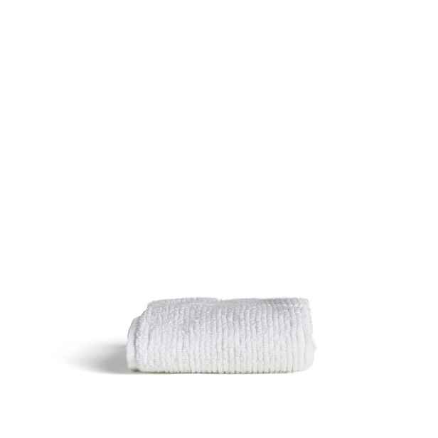 Bílý froté bavlněný ručník 30x50 cm Olvira – Kave Home