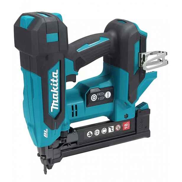 Makita - 18V AKU sponkovačka 9,5 - 38 mm, bez baterie a nabíječky DST630Z