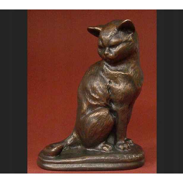 Figurka Parastone Les Animaliers Sedící Kočka Emmanuel Frémiet 1824-1910