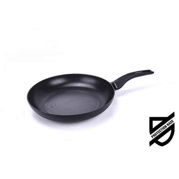 Pánev Moneta Nova 20 cm, indukční, nepřilnavá