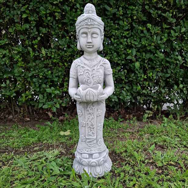 Betonová figurka Buddha stojící Betonové zahradní figurky Buddhistická figurka