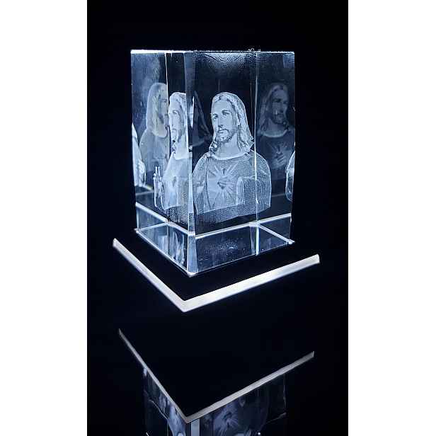 Křišťál 3D nápad na dárek suvenýr figurka Ježíše Marie