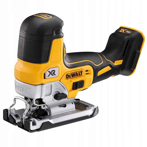 Přímočará Pila 18 V Xr S Úchytem Za Tělo, Bez Akumulátoru A Nabíjení