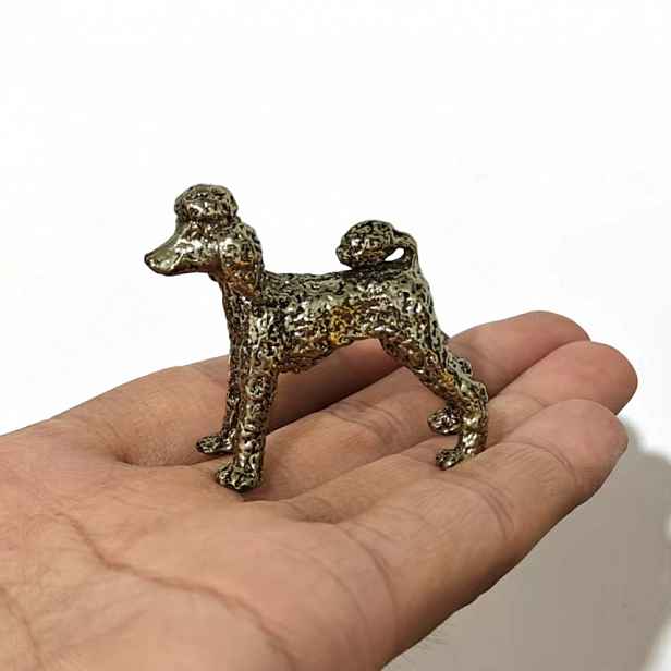 TEMU Retro Mini Ornament Pudlík, Zvířecí Dekorace na Stůl, Řemeslná Výzdoba, Módní Domácí Dekorace, Vhodné pro Osobní Sběratelskou Kolekci, Nejlepší