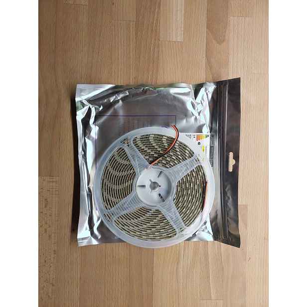 Led páska smd 5050 do sauny 12V bílá teplá voděodolná IP63 800lm 72W 5m