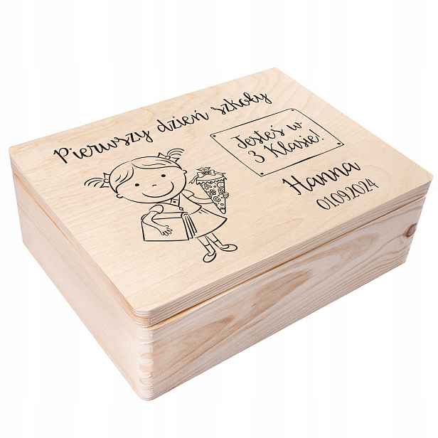 Dřevěná krabička na školní suvenýry pro dítě se jménem dárek 40x30