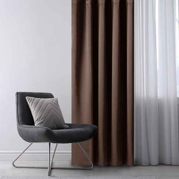 Zatemňovací závěs blackout RESTILO tmavě hnědý 140 x 245 cm sada 2 ks