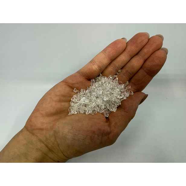 Grys skleněný bezbarvý 3-6 mm dekorace interiéru, zahrady 10 kg Garden Grit