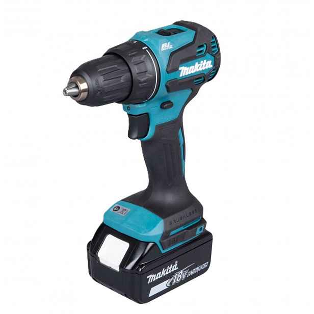 Makita - 18V AKU vrtací šroubovák, 2x aku 3,0 Ah Li-Ion LXT, nabíječka DDF490SFJ