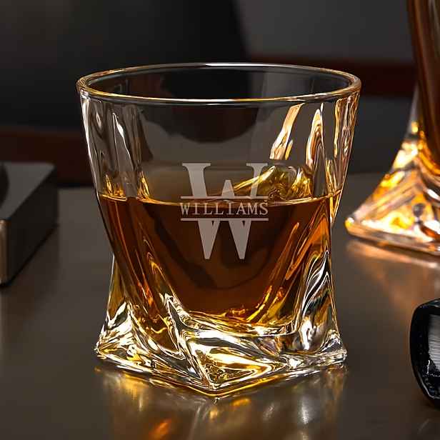 TEMU Personalizované vyřezávané sklenice na whisky | Jméno a rok/data, luxusní sklo, opakovaně použitelné, vhodné pro muže, manžely, milovníky whisky
