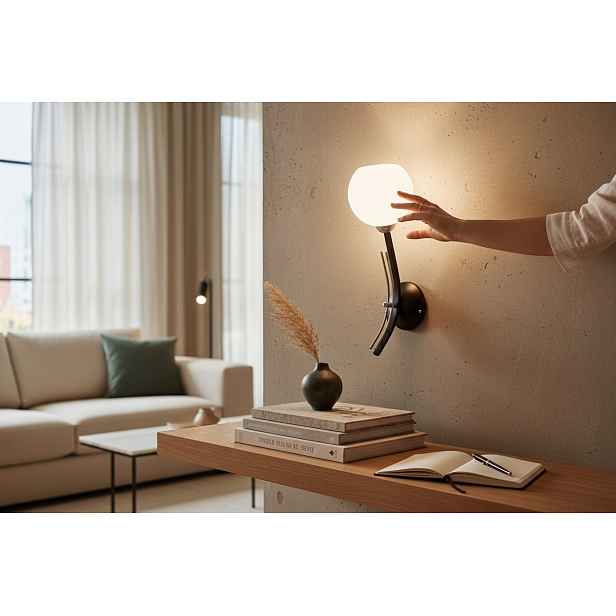 Euro-lamp Nástěnná lampa Ufo bronzová stínidlo kulička bílá 1X60W Výrobce