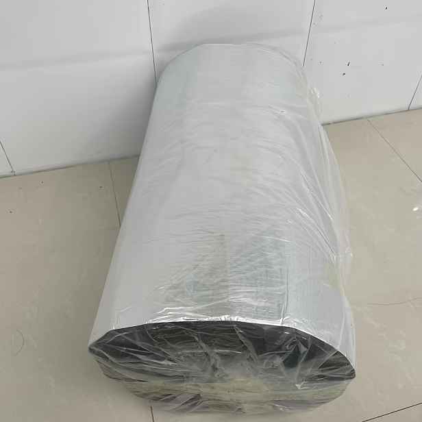 TEMU 50 cm x 700 cm Vysoce hustá samolepicí izolační role, vhodná pro domácnosti, barevné ocelové konstrukce, úkryty pro domácí mazlíčky, auta a lodě