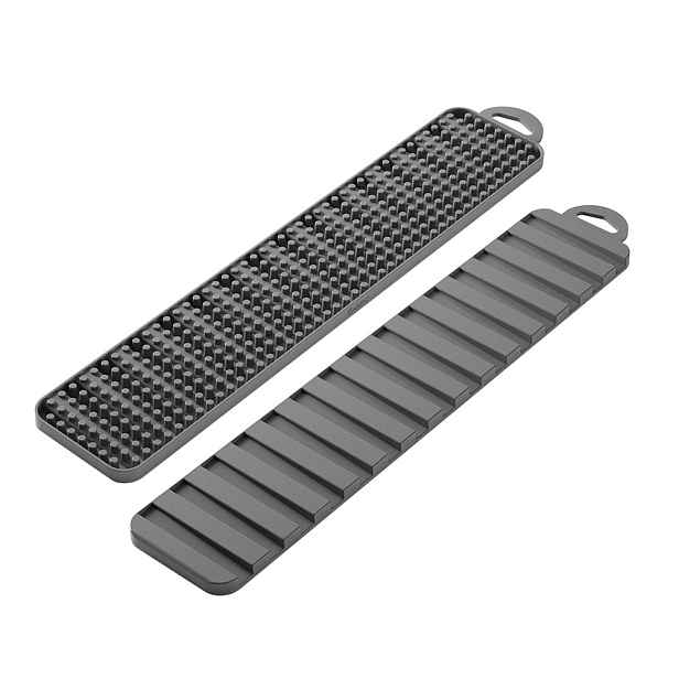Šedá plastová odkapávací podložka na nádobí 42x8 cm Gravity – Metaltex