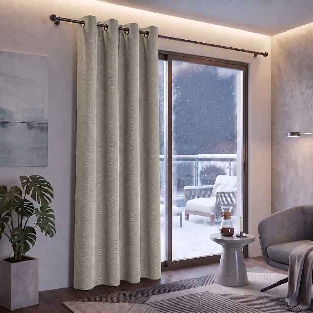 Termoizolační blackout závěs POLAIRE béžový 135×260 cm na kroužky