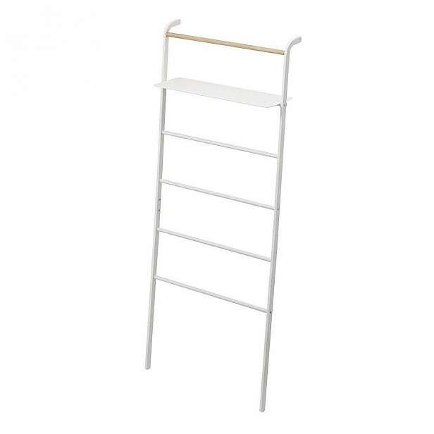 Bílý věšák s poličkou YAMAZAKI Tower Ladder