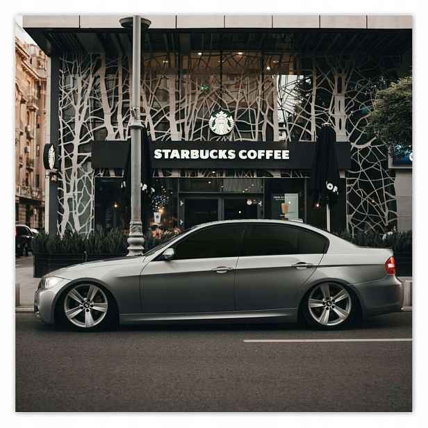 Plakáty 140x140 Beemkou pro Starbucks Bmw