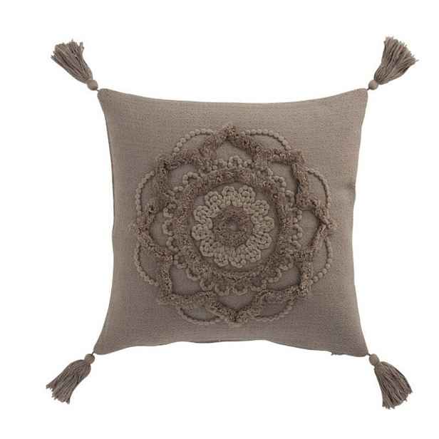 Taupe bavlněný polštář Fransen Blumen se střapci - 45*45 cm J-Line by Jolipa