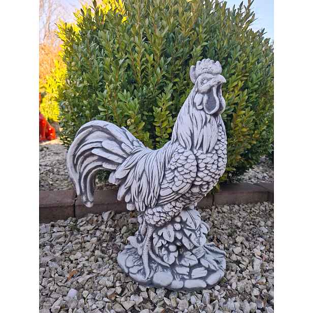 Betonová figurka Kohout figurky do zahrady betonové ozdoby