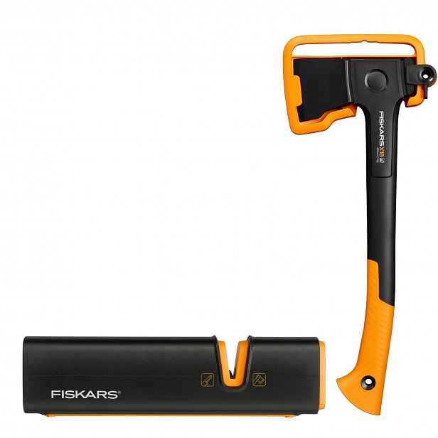 Fiskars Truhlářská tesařská sekera na dřevo S keramický brousek