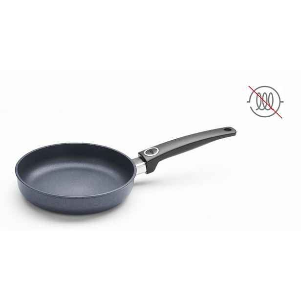 Woll Diamond Lite nepřilnavá pánev 20 cm 520DPS