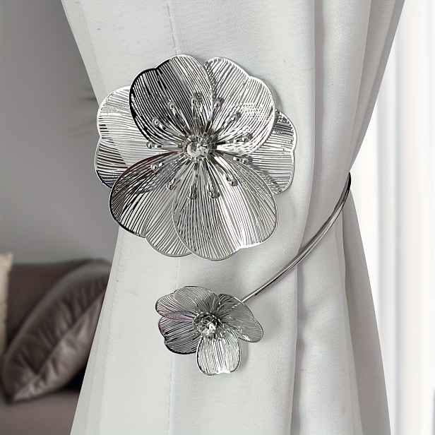TEMU 1ks Luxusní 3D Květinový Závěsový Držák ze Slitiny se Zlatými Diamantovými Akcenty - Elegantní Dekorace Okna pro Obývací Pokoj, Ložnici, Jídelnu
