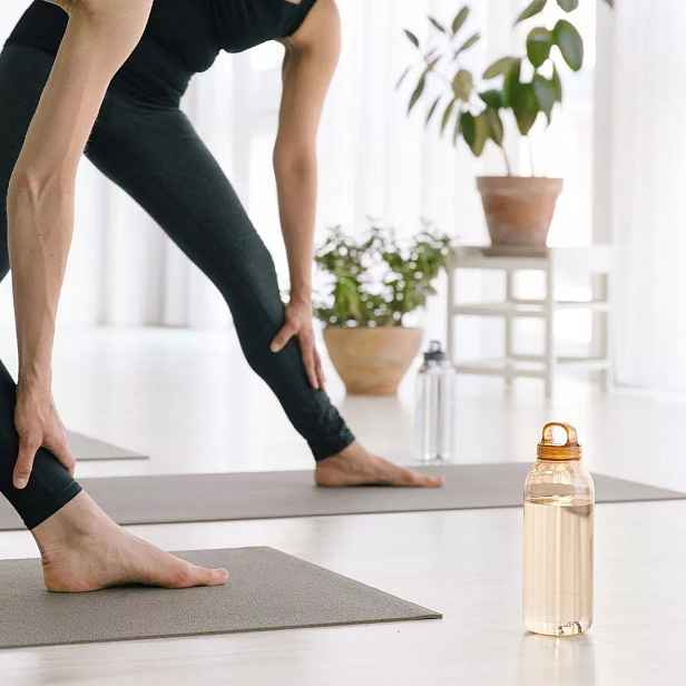 Láhev na vodu 950 ml Amber Oranžová One size Kinto