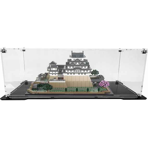 Vitrína s černou základnou pro stavebnici Lego 21060 Architecture Zámek Himeji