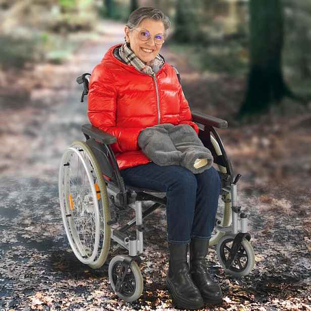 Termofor s otvory pro ruce či nohy plyšový
