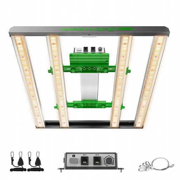 Mars Hydro FC-E3000 300W 2.8 umol/J Led lampa Grow Full Spectrum pro rostliny