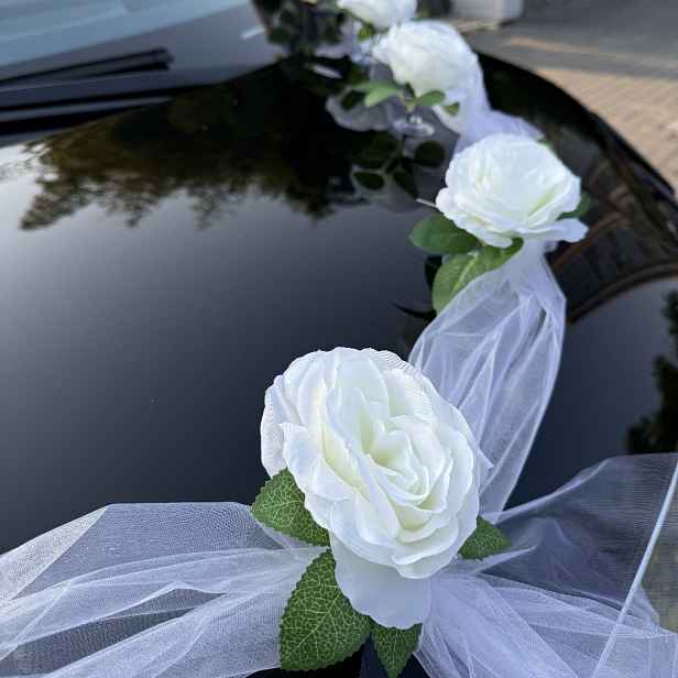 TEMU 1 sada 9 růží s a gázou pro dekoraci svatebního auta. Používá se pro samolepky na auto, dekorace svatební párty bez poškození laku. Pomocník pro