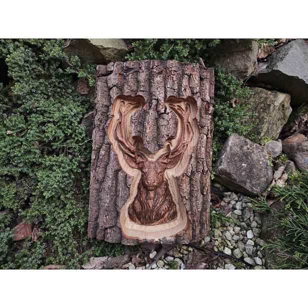 Dřevěný obraz s kůrou Jelen paroháč jako dárek 35 cm Limitovaná Edice dub