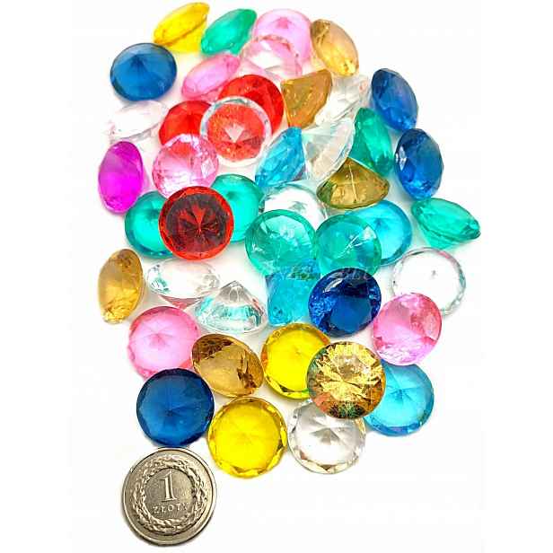 Diamanty Kužel Kámen Křišťály Akrylové Kamínky Každá Barva Je 0,5 Kg