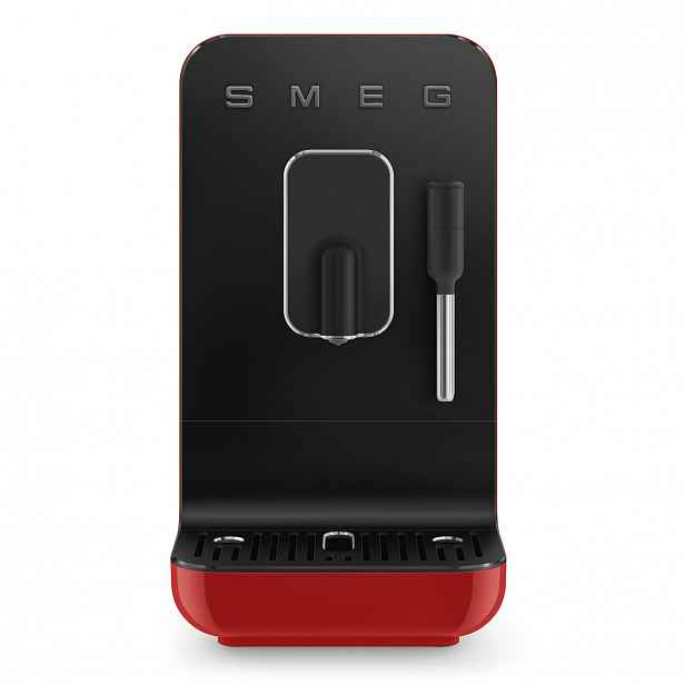 Smeg Automatický kávovar na cappuccino Porsche x SMEG 917 Salzburg, BCC12, 19 barů, červená BCC12917EU