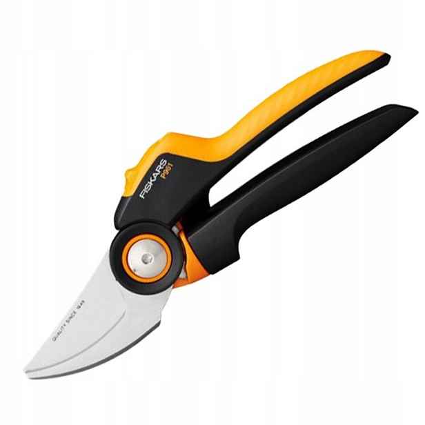 Zahradní nůžky na větve 26 mm Fiskars X Series P961 1057175