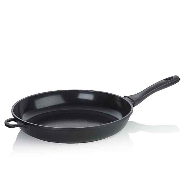 KELA Pánev s keramickým povrchem 32 cm ATURA černá KL-15168
