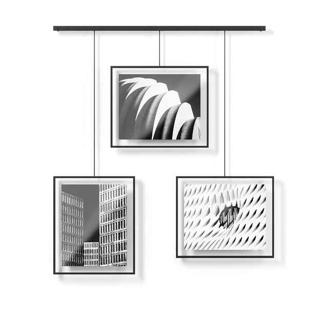 Černé kovové rámečky na zeď v sadě 3 ks 73x82 cm Exhibit – Umbra
