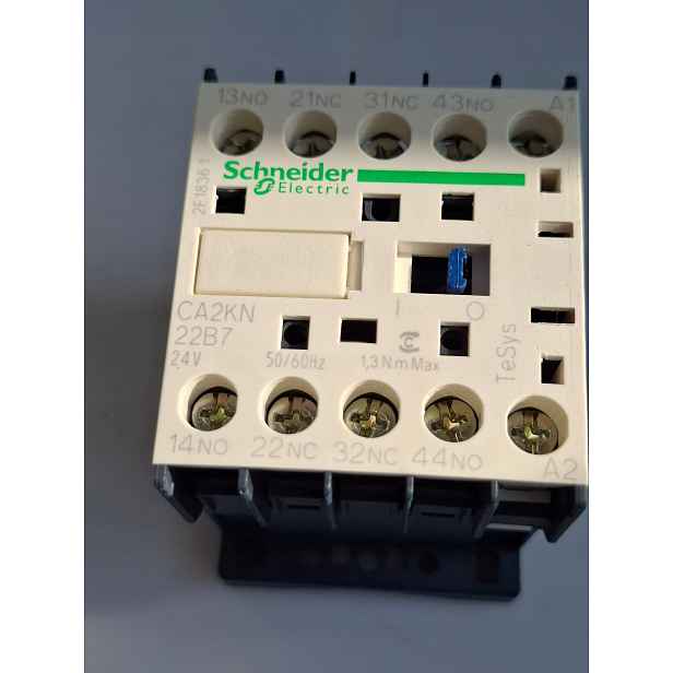 Stykač Schneider CA2KN22B7 TeSys 24 V IP20 10 A