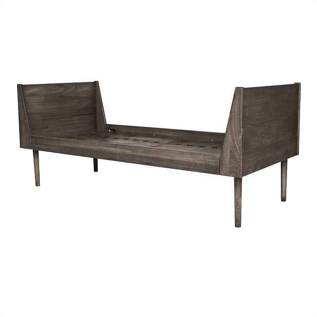 Dětská postel z bukového dřeva 70x160 cm v tmavě přírodní barvě Hevali – OYOY Mini