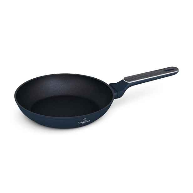 BERLINGERHAUS Pánev s titanovým povrchem 24 cm Deep Sea Collection BH-8365