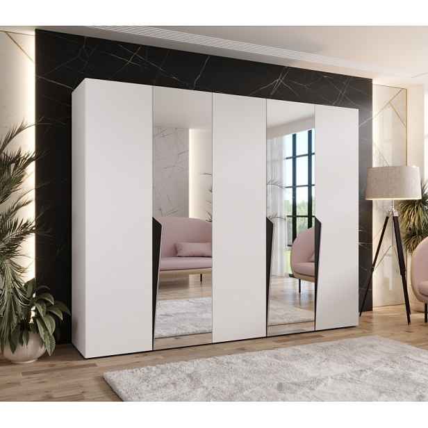 Široká šatní skříň 250 cm SORAYA 2 se zrcadlem - bílá / černé úchyty