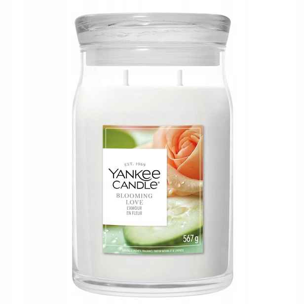 Yankee Candle Svíčka Blooming Love 567g
