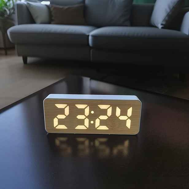 TEMU Mini čtvercový tichý budík, elektronické hodiny ve stylu Ins k posteli i na stůl, minimalistické malé hodiny pro studentské koleje a ložnice,